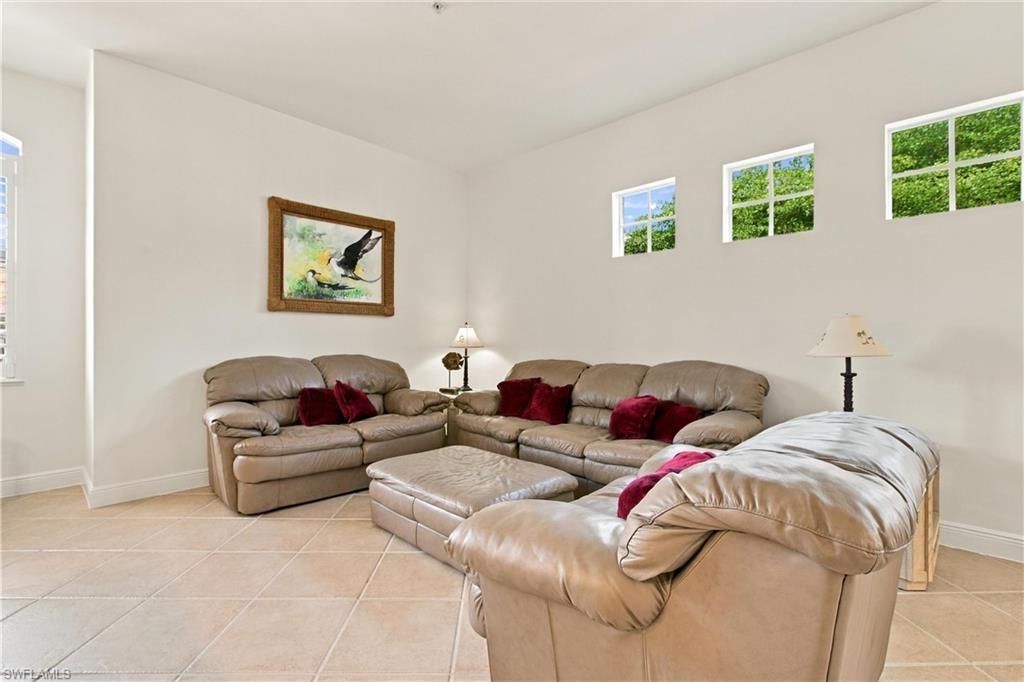 5924 Tarpon Gardens Cir, Unit 201, Cape Coral, FL 33914 Photo