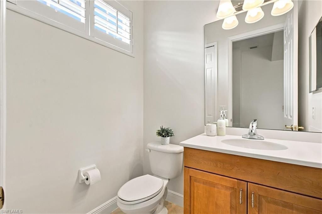 5924 Tarpon Gardens Cir, Unit 201, Cape Coral, FL 33914 Photo