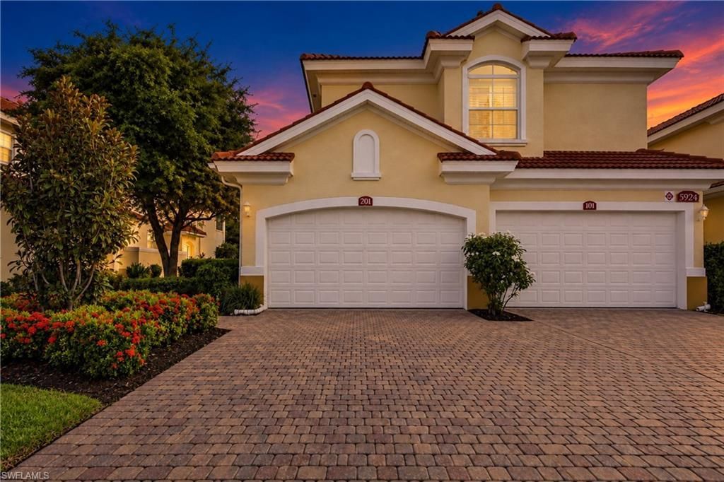 5924 Tarpon Gardens Cir, Unit 201, Cape Coral, FL 33914 Photo