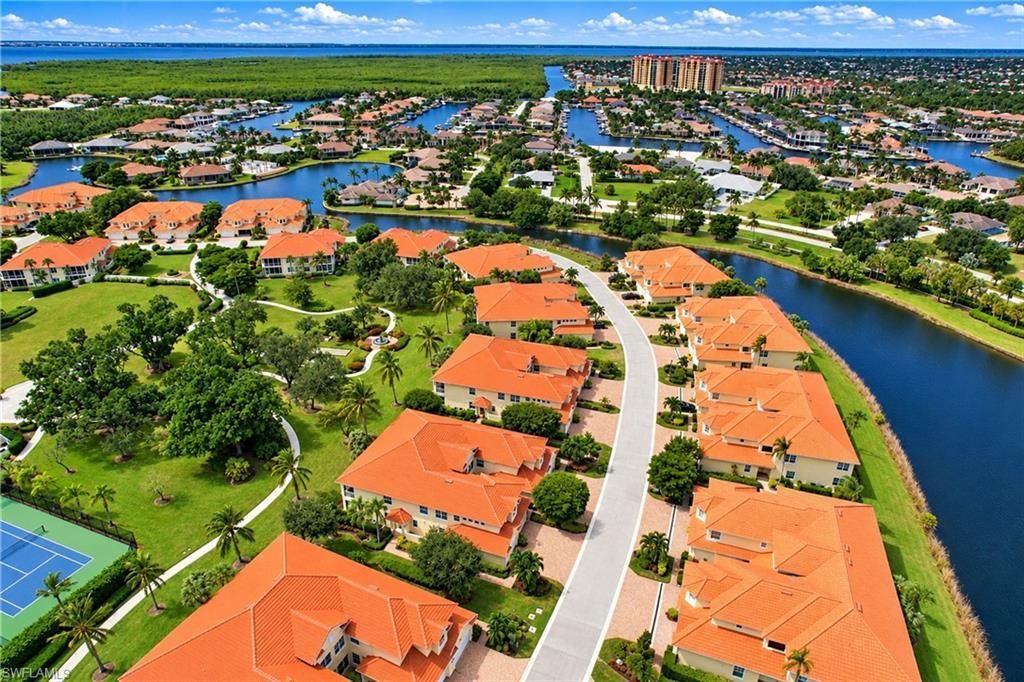 5924 Tarpon Gardens Cir, Unit 201, Cape Coral, FL 33914 Photo