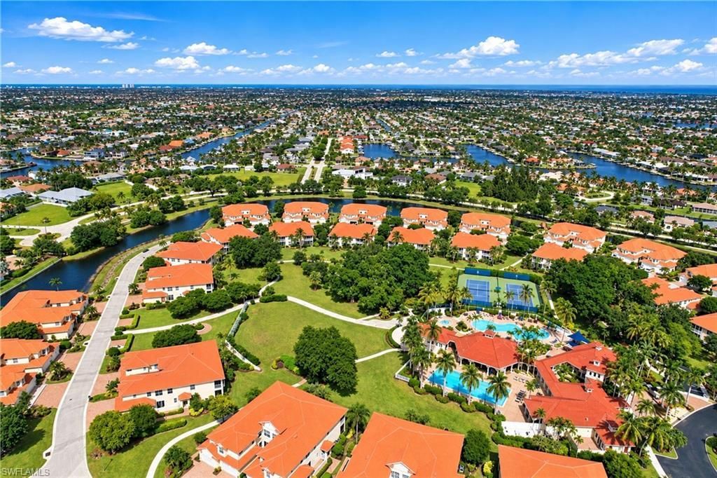 5924 Tarpon Gardens Cir, Unit 201, Cape Coral, FL 33914 Photo