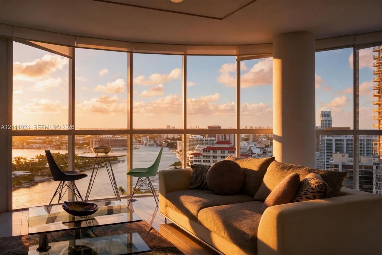 6301 Collins Ave , Unit 2707, Miami Beach, FL 33141 Photo