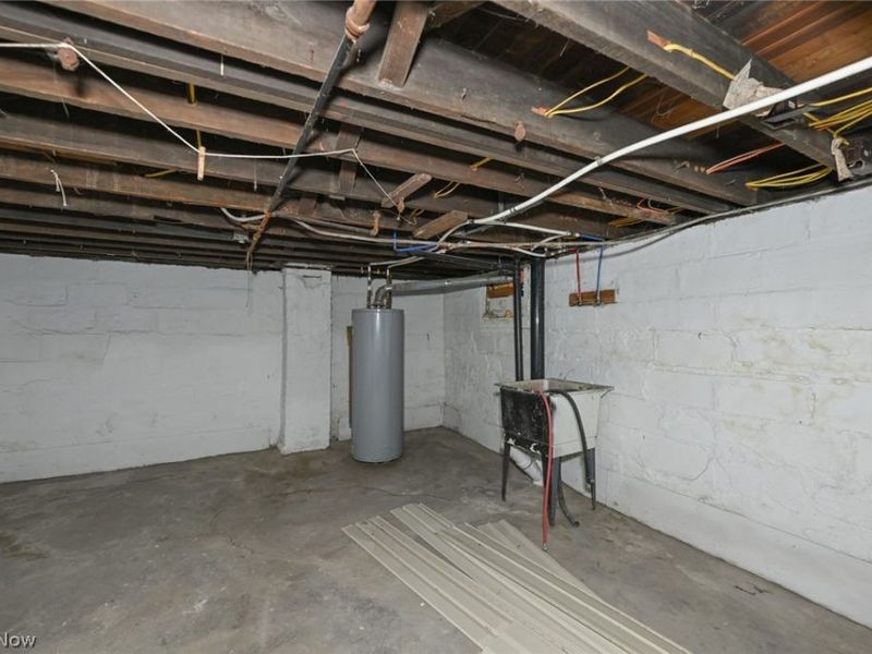 1137 Bellows Street, Akron, OH 44301 Photo 36