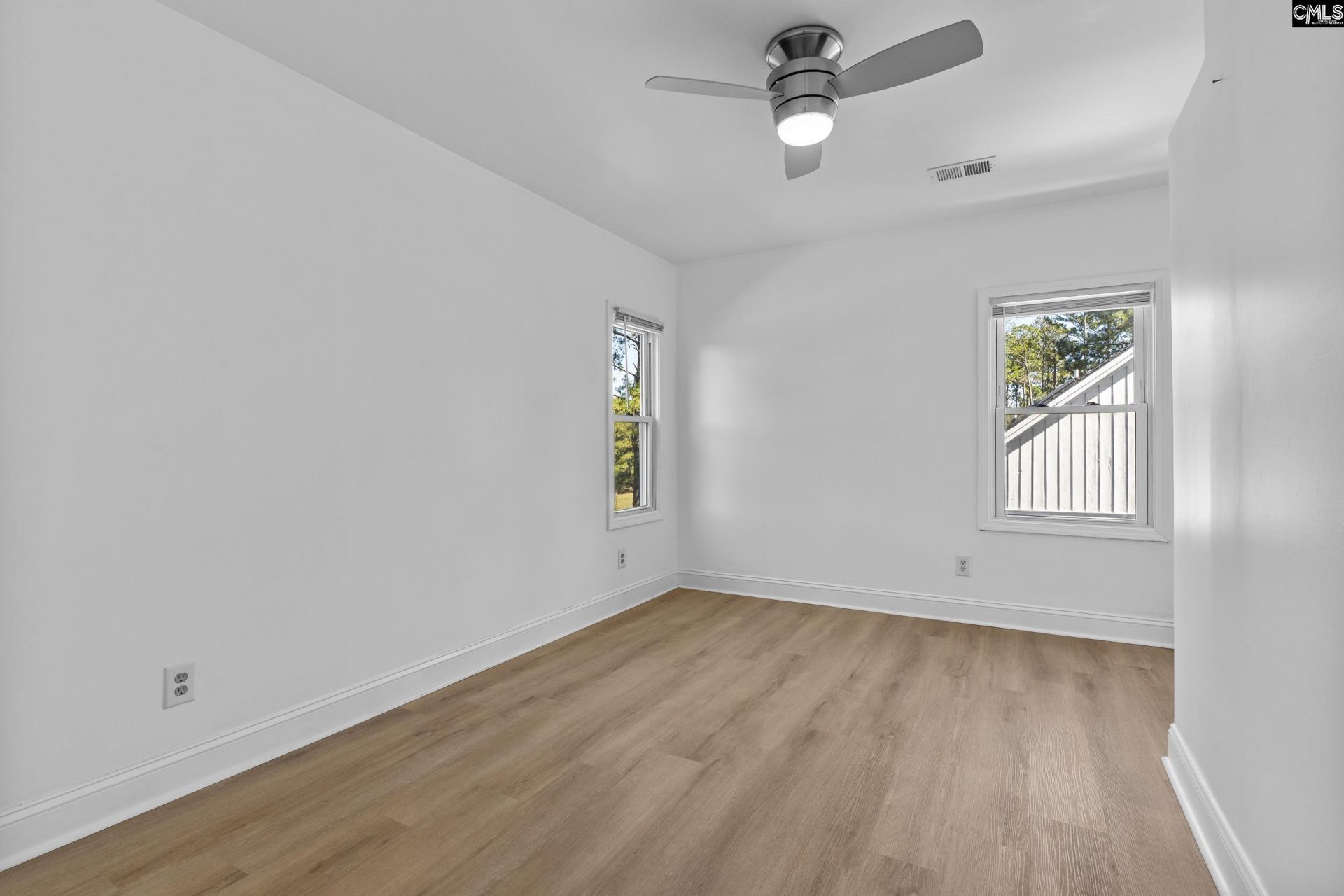 38 Mallet Hill Court  Photo 17