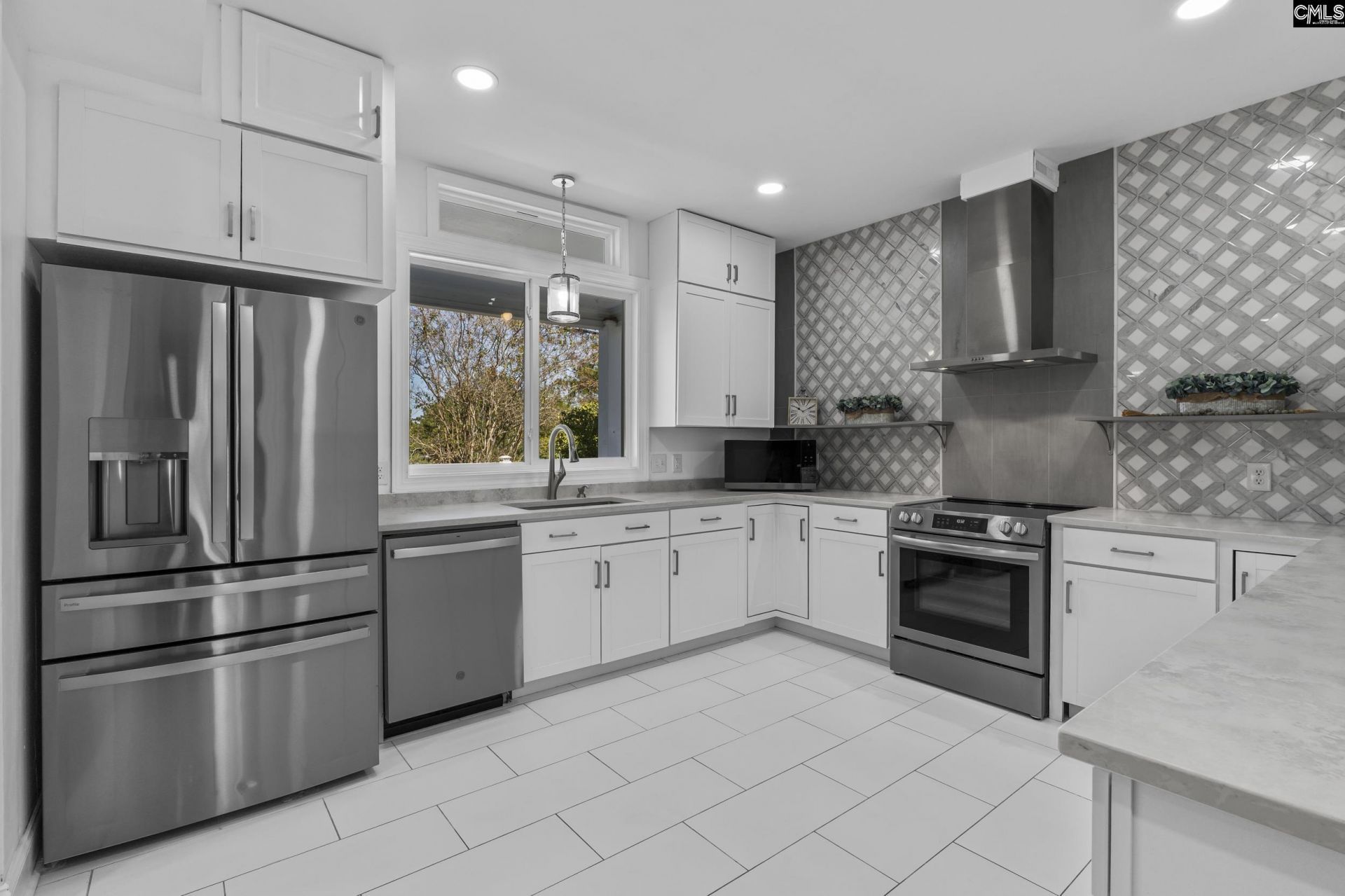 38 Mallet Hill Court  Photo 9