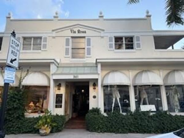 361 S COUNTY Road, Unit 1, Palm Beach, FL 33480