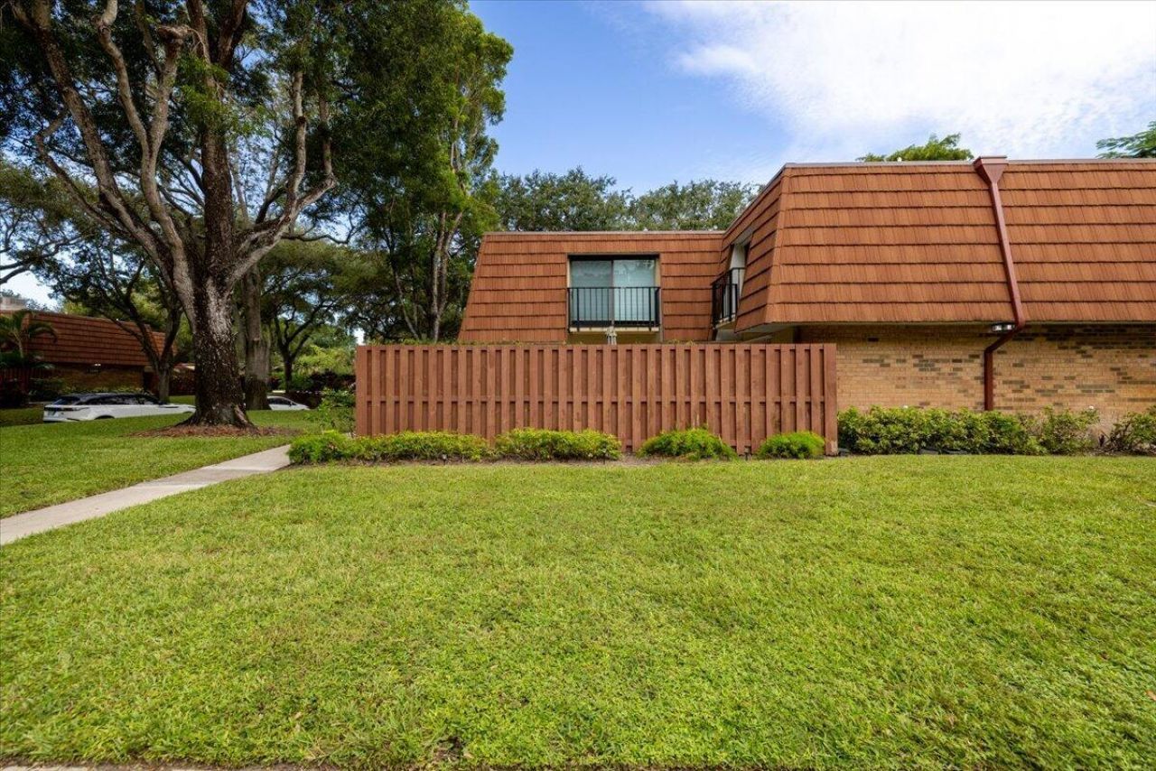 1485 Masters Circle, Unit 152, Delray Beach, FL 33445 Photo