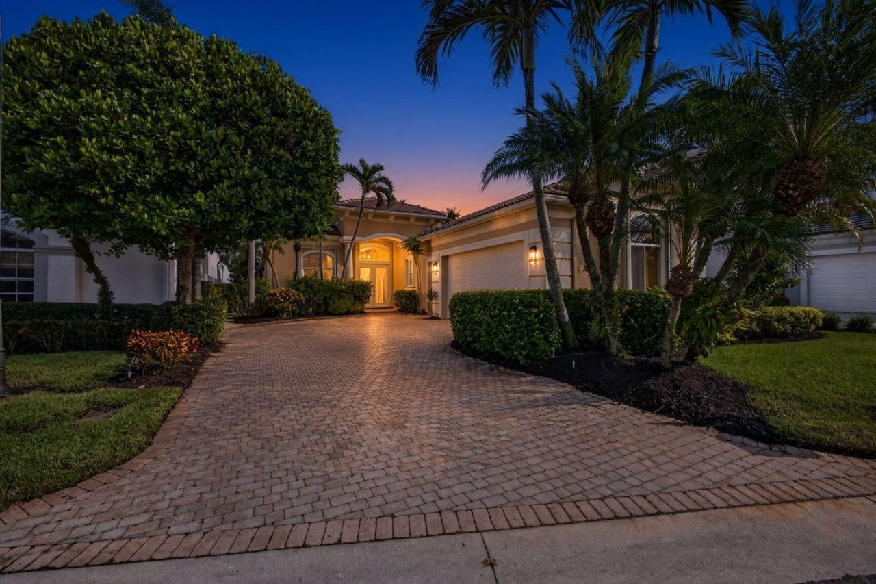 155 Esperanza Way, Palm Beach Gardens, FL 33418 Photo