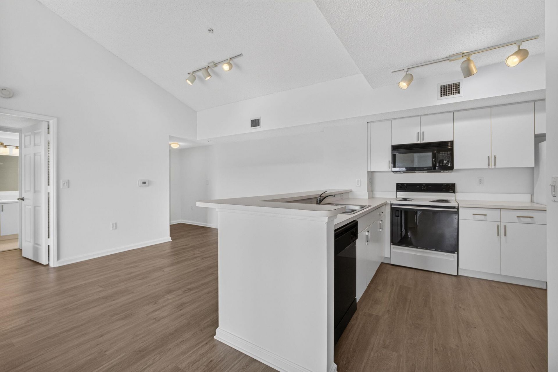 260 Village Boulevard, Unit 5305, Tequesta, FL 33469 Photo