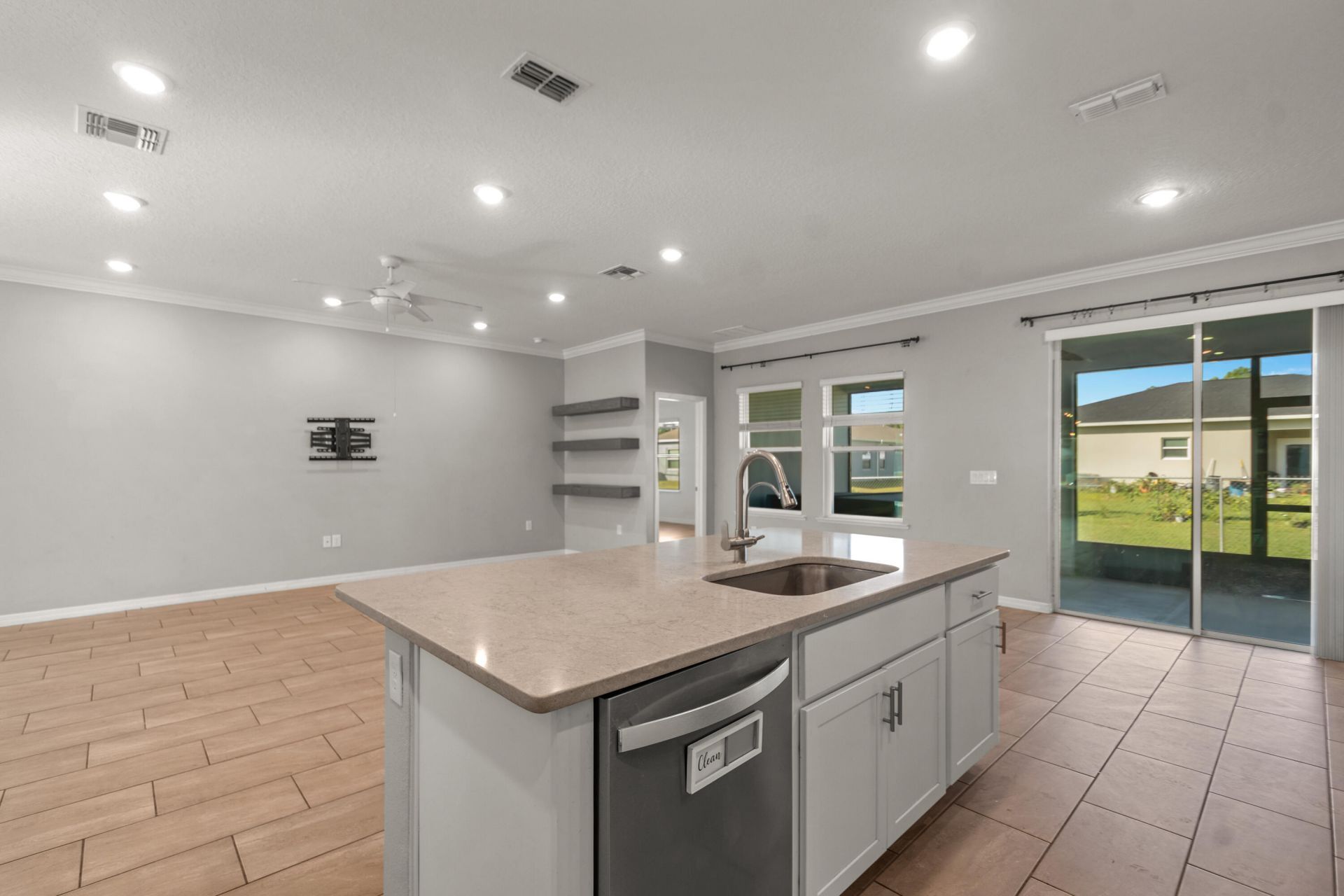 8055 102nd Avenue, Vero Beach, FL 32967 Photo