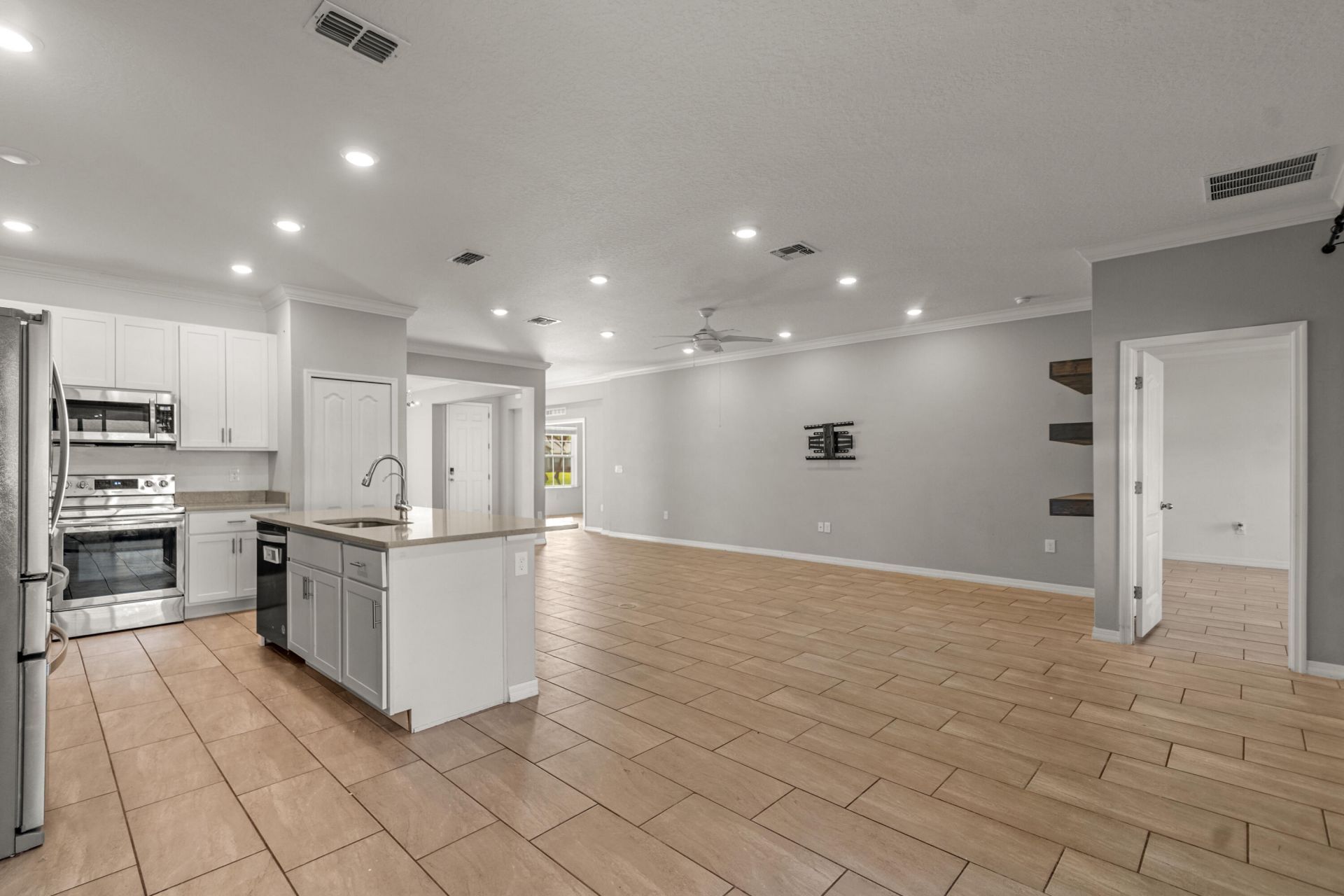 8055 102nd Avenue, Vero Beach, FL 32967 Photo