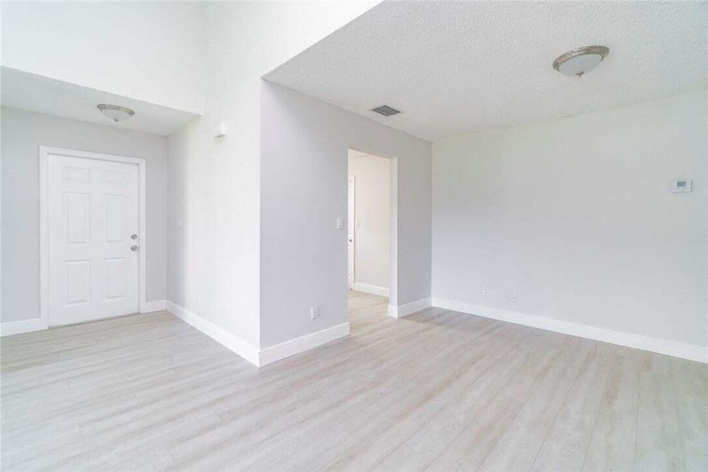 3830 Rowena Circle, West Palm Beach, FL 33417 Photo