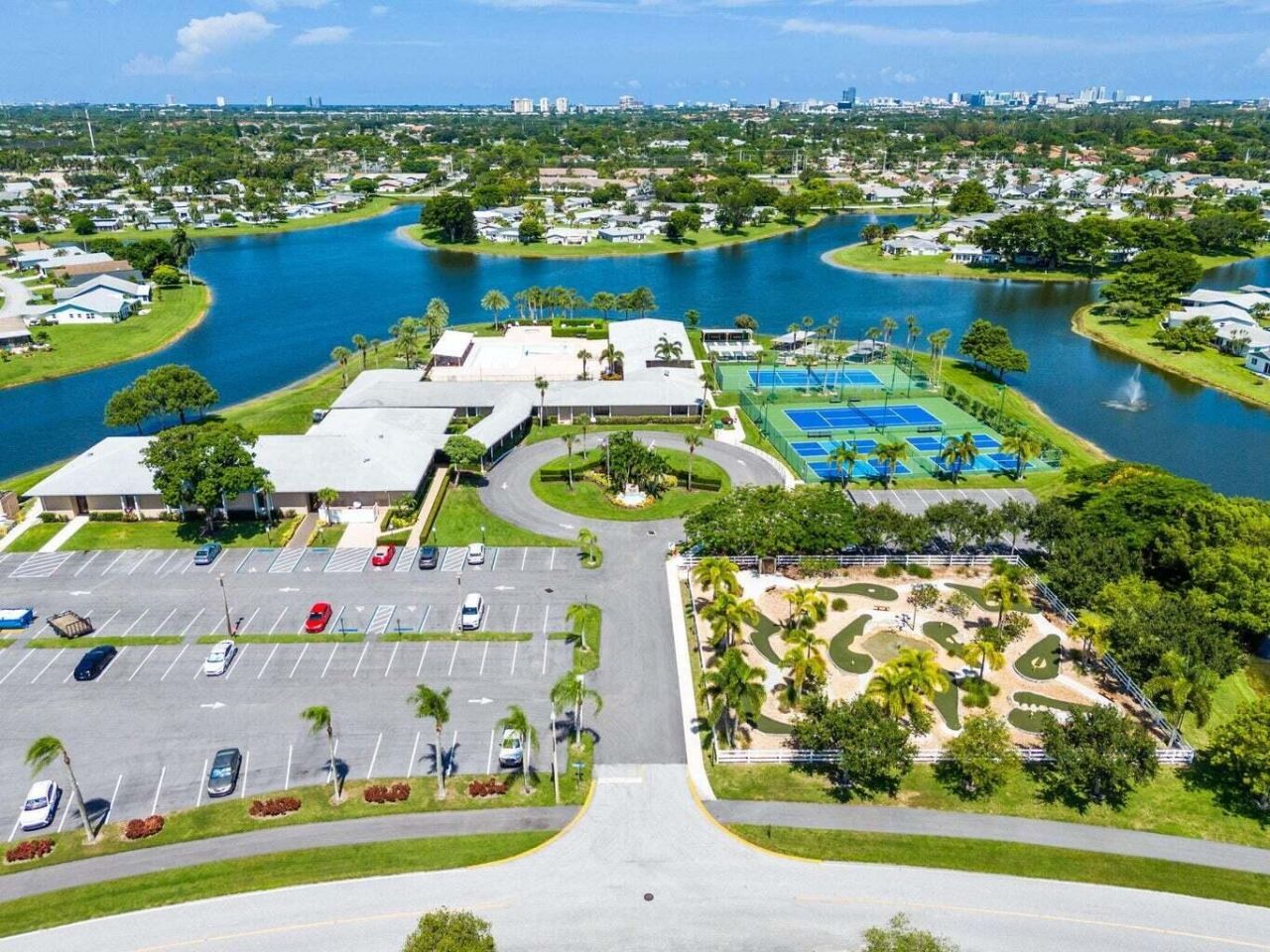 3830 Rowena Circle, West Palm Beach, FL 33417 Photo