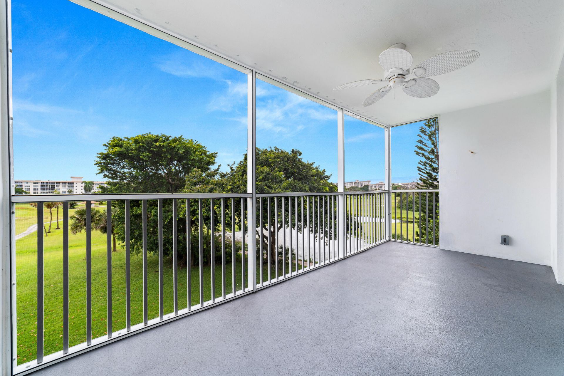 2681 S Course Drive, Unit 406, Pompano Beach, FL 33069 Photo