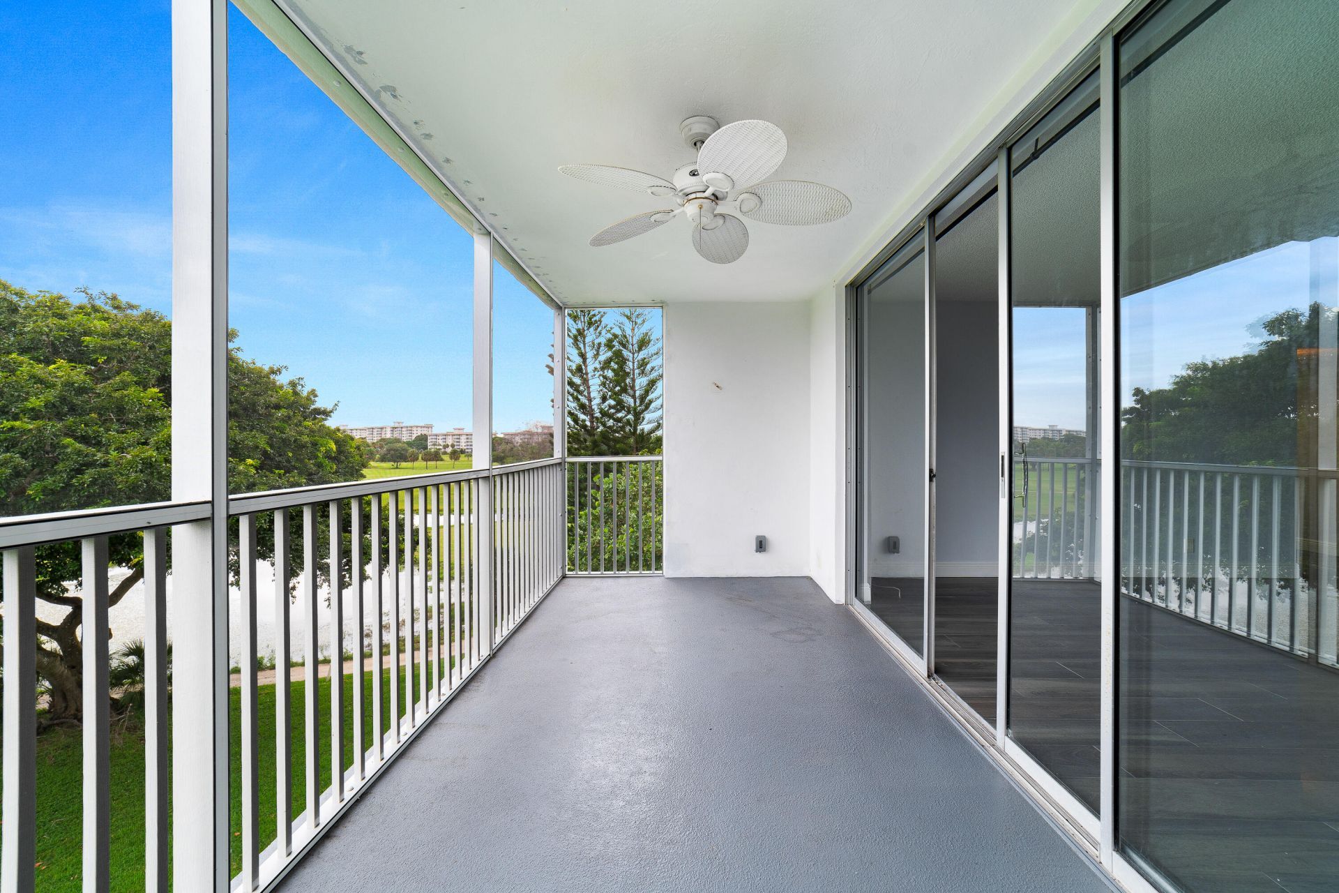 2681 S Course Drive, Unit 406, Pompano Beach, FL 33069 Photo