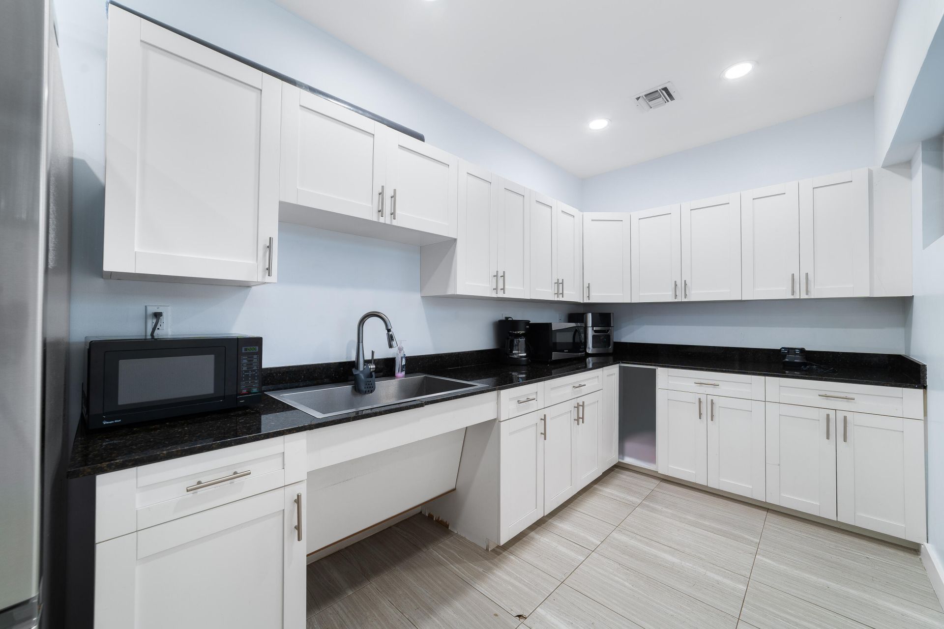 2681 S Course Drive, Unit 406, Pompano Beach, FL 33069 Photo