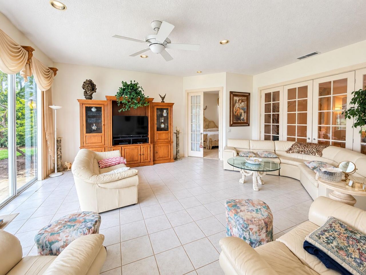 1705 Flagler Manor Circle, West Palm Beach, FL 33411 Photo