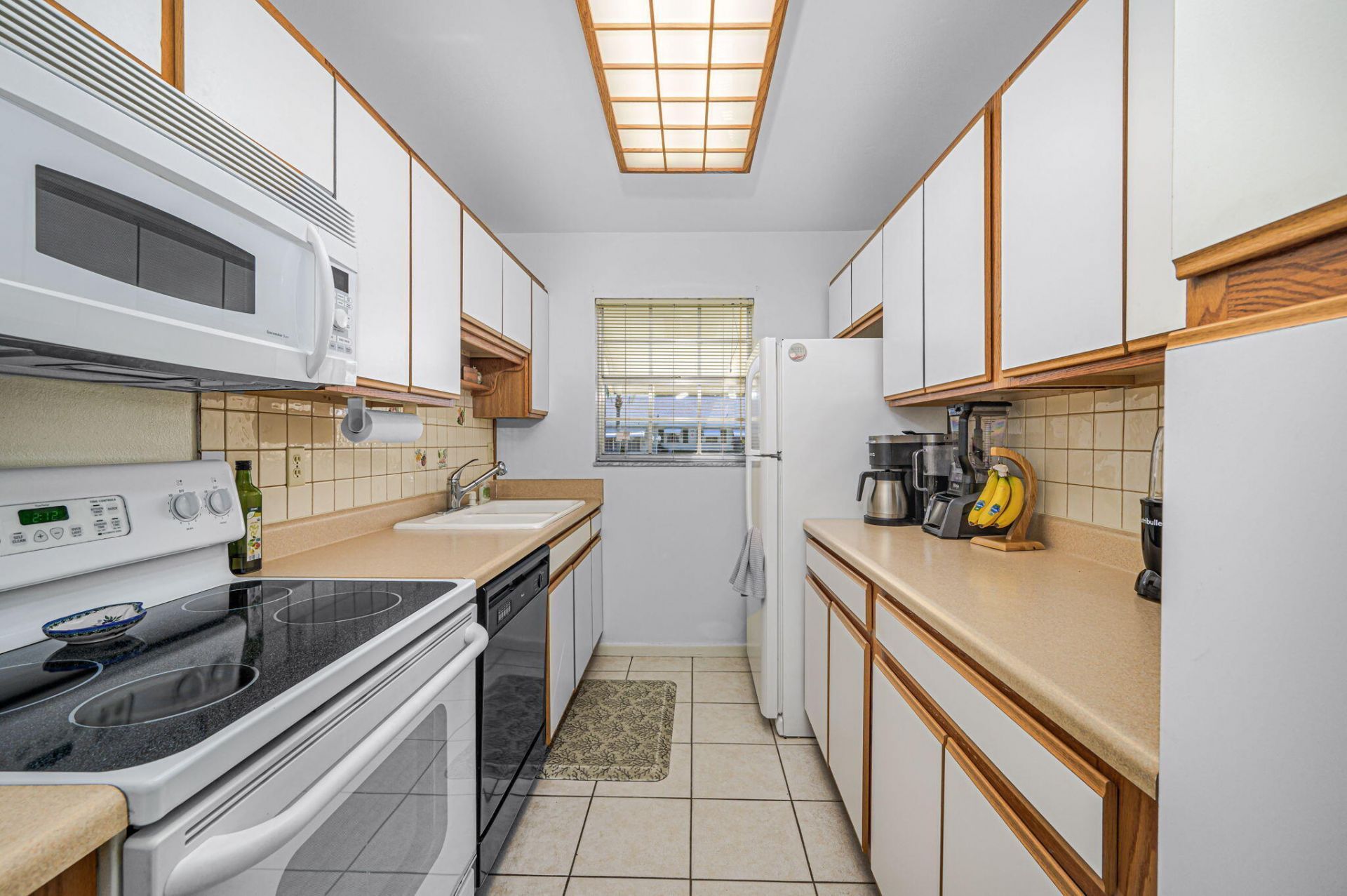 908 Savannas Point Drive, Unit C (F), Fort Pierce, FL 34982 Photo
