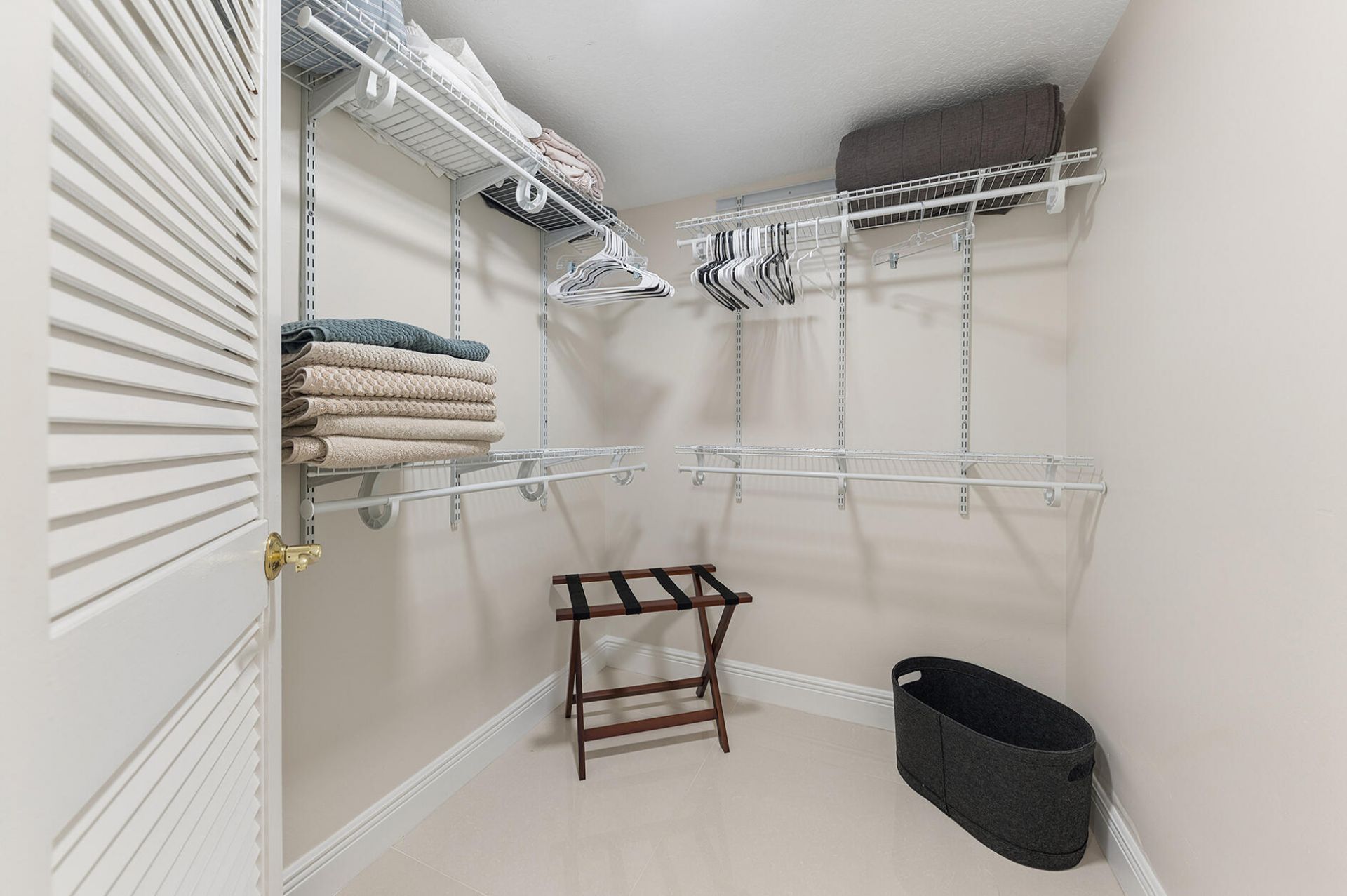 2025 Lavers Circle, Unit D404, Delray Beach, FL 33444 Photo