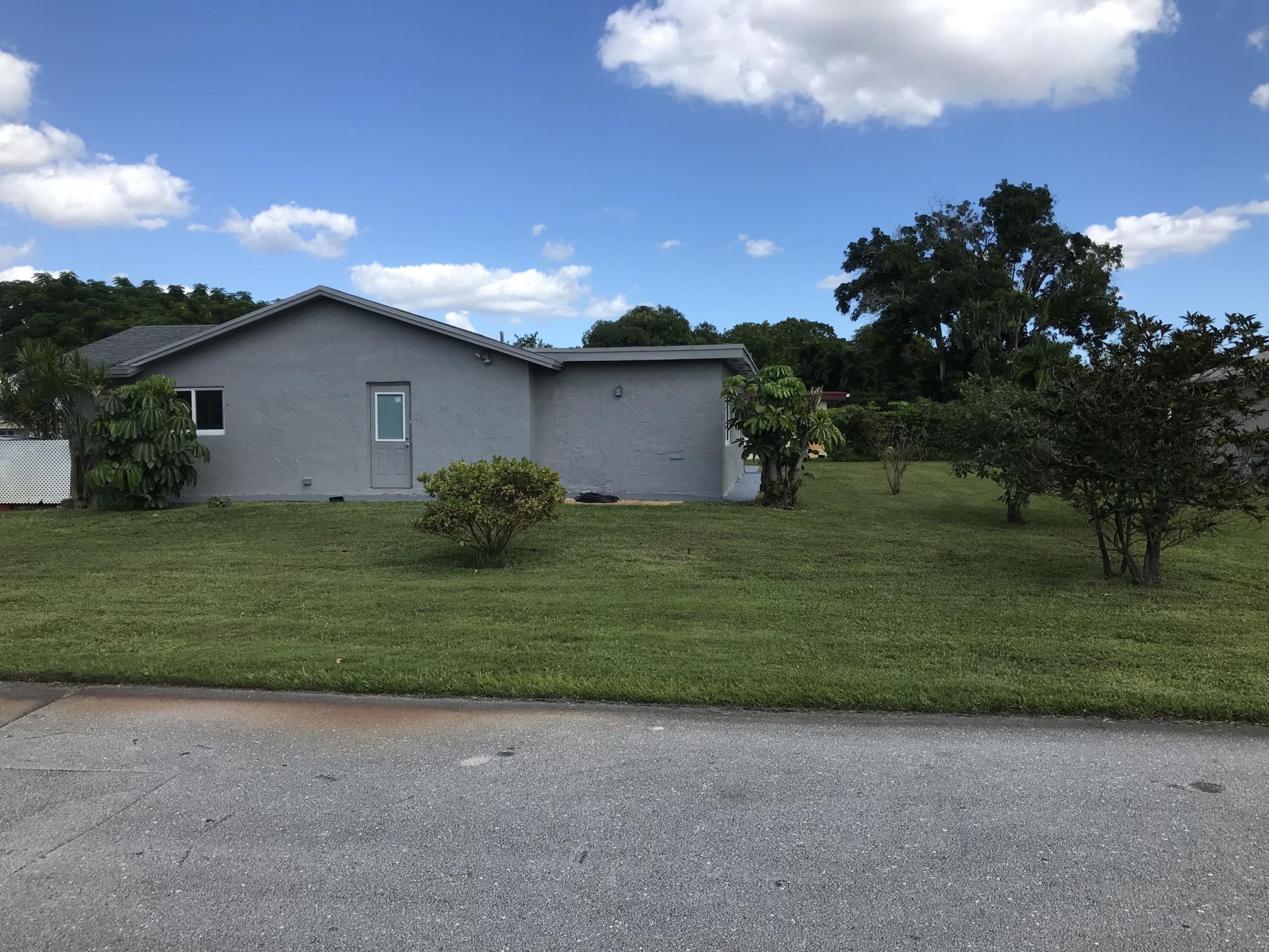 7104 NW 92nd Terrace, Tamarac, FL 33321 Photo