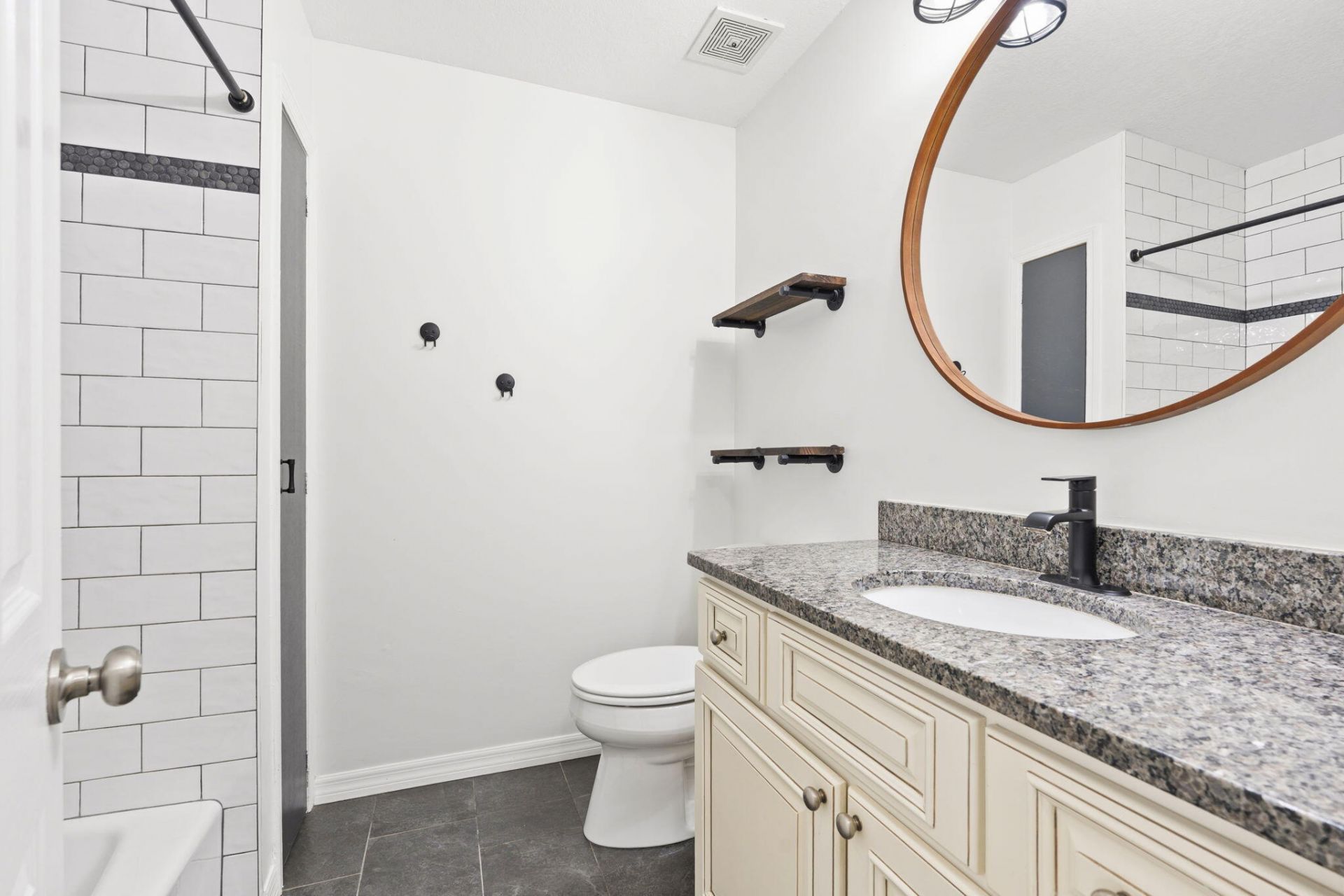 7003 Salerno Road, Fort Pierce, FL 34951 Photo