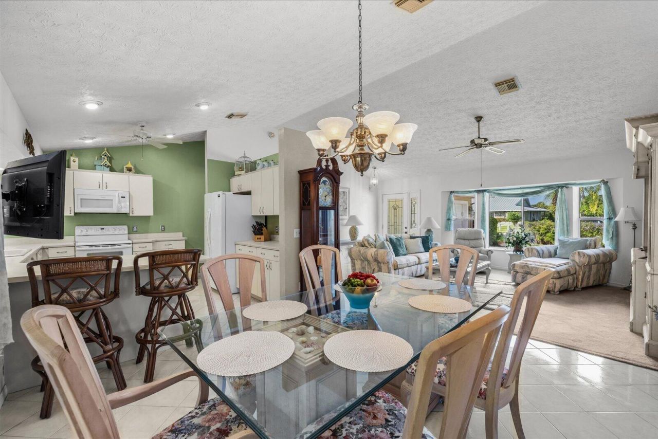4407 Gator Trace Lane, Fort Pierce, FL 34982 Photo