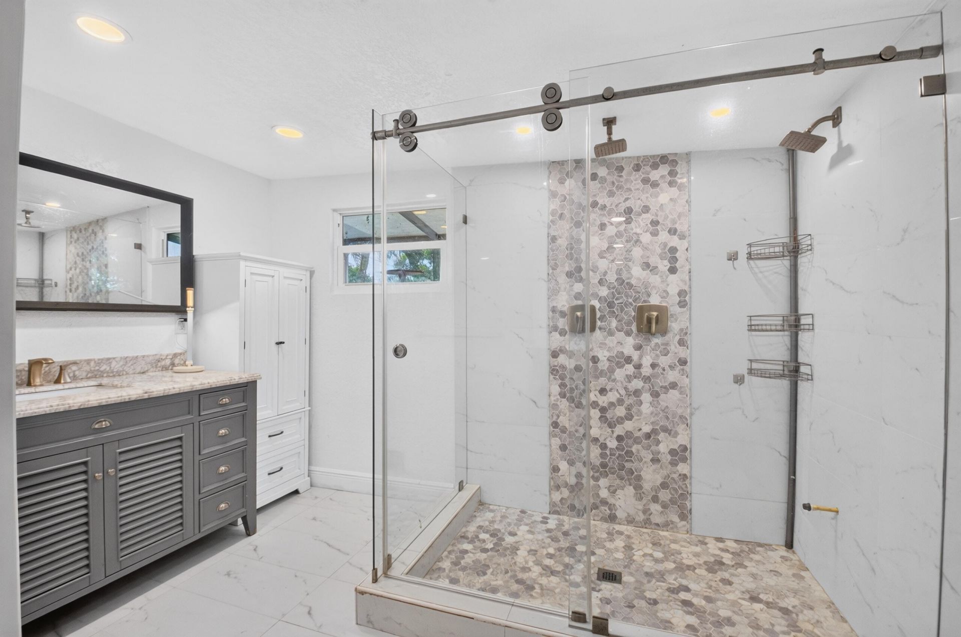 528 Beech Road, West Palm Beach, FL 33409 Photo