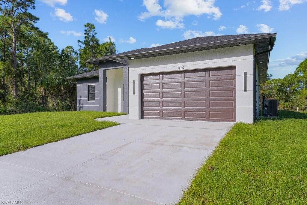 1009 Greenwood Ave , Lehigh Acres, FL 33972 Photo