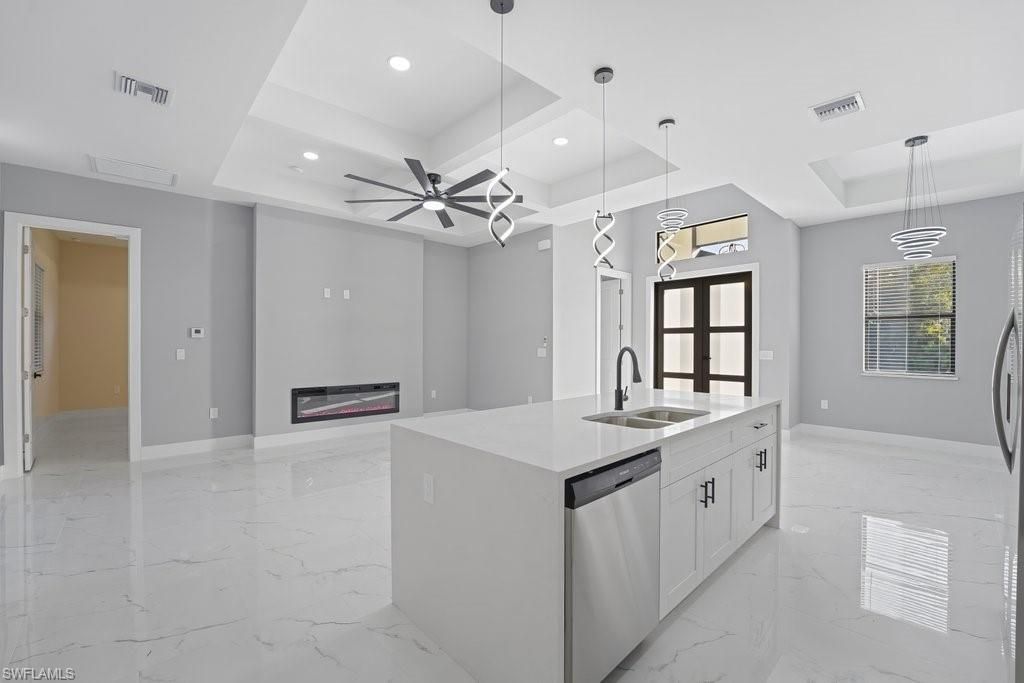 1009 Greenwood Ave , Lehigh Acres, FL 33972 Photo