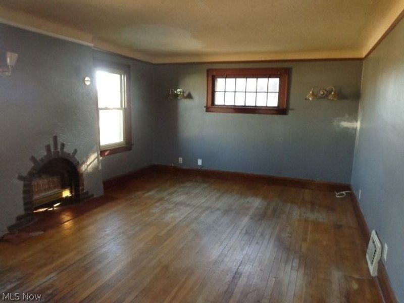 3327 Brookview Boulevard , Parma, OH 44134 Photo 11