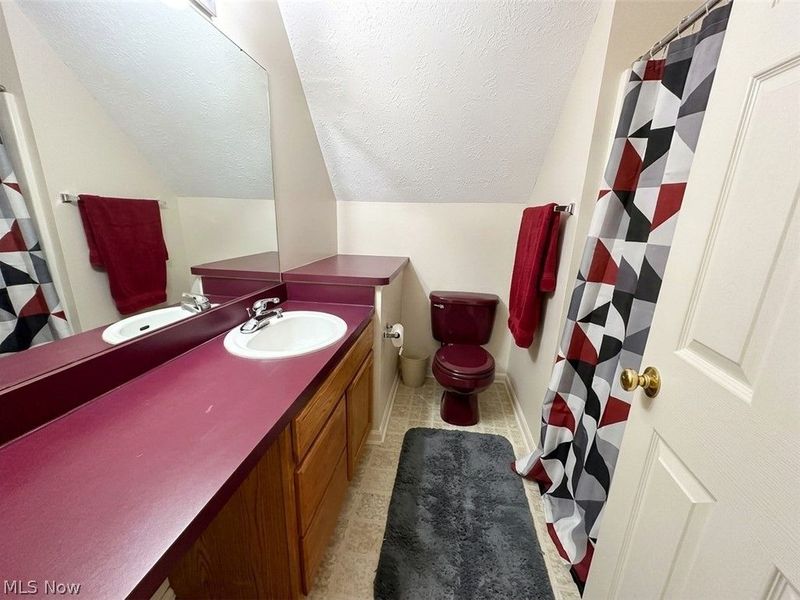 1244 Village Parkway, Tallmadge, OH 44278 Photo 12