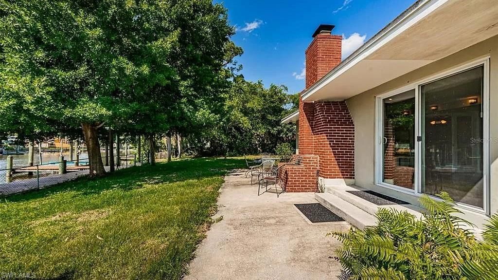 1154 Lagoon Rd , Tarpon Springs, FL 34689 Photo