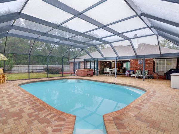 6730 Paso De Cortez, Navarre, FL 32566