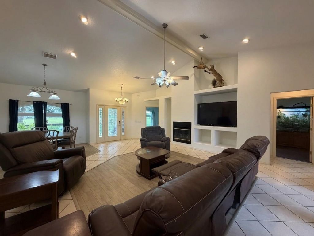 20765 SW 36th Street , Dunnellon, FL 34431 Photo