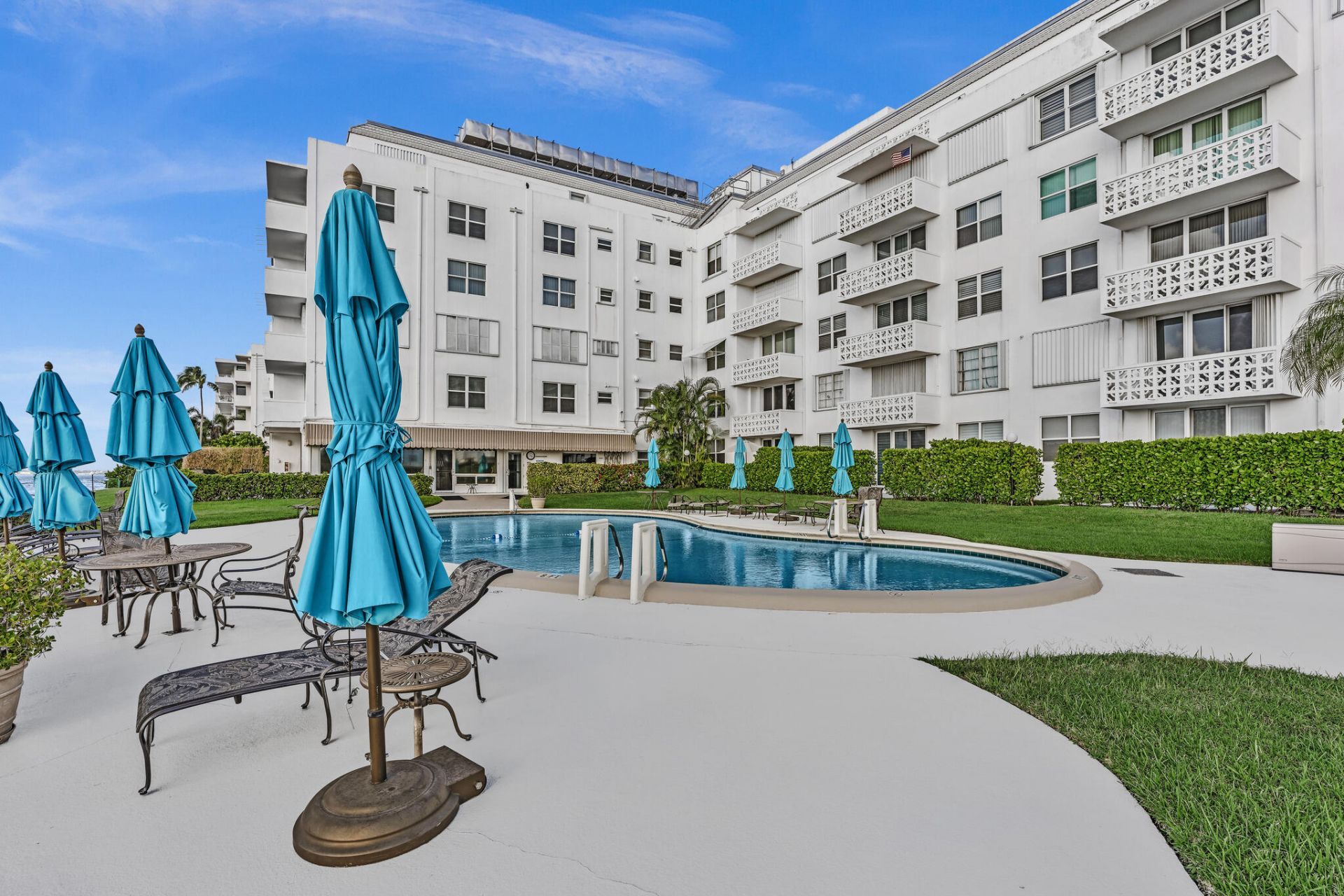 2840 S Ocean Boulevard, Unit 3230, Palm Beach, FL 33480 Photo