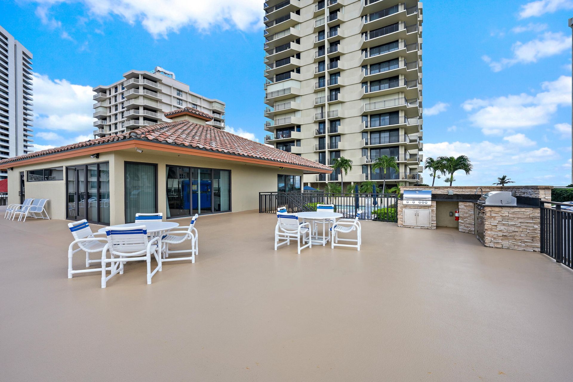 5460 N Ocean Drive, Unit 12-C, Singer Island, FL 33404 Photo
