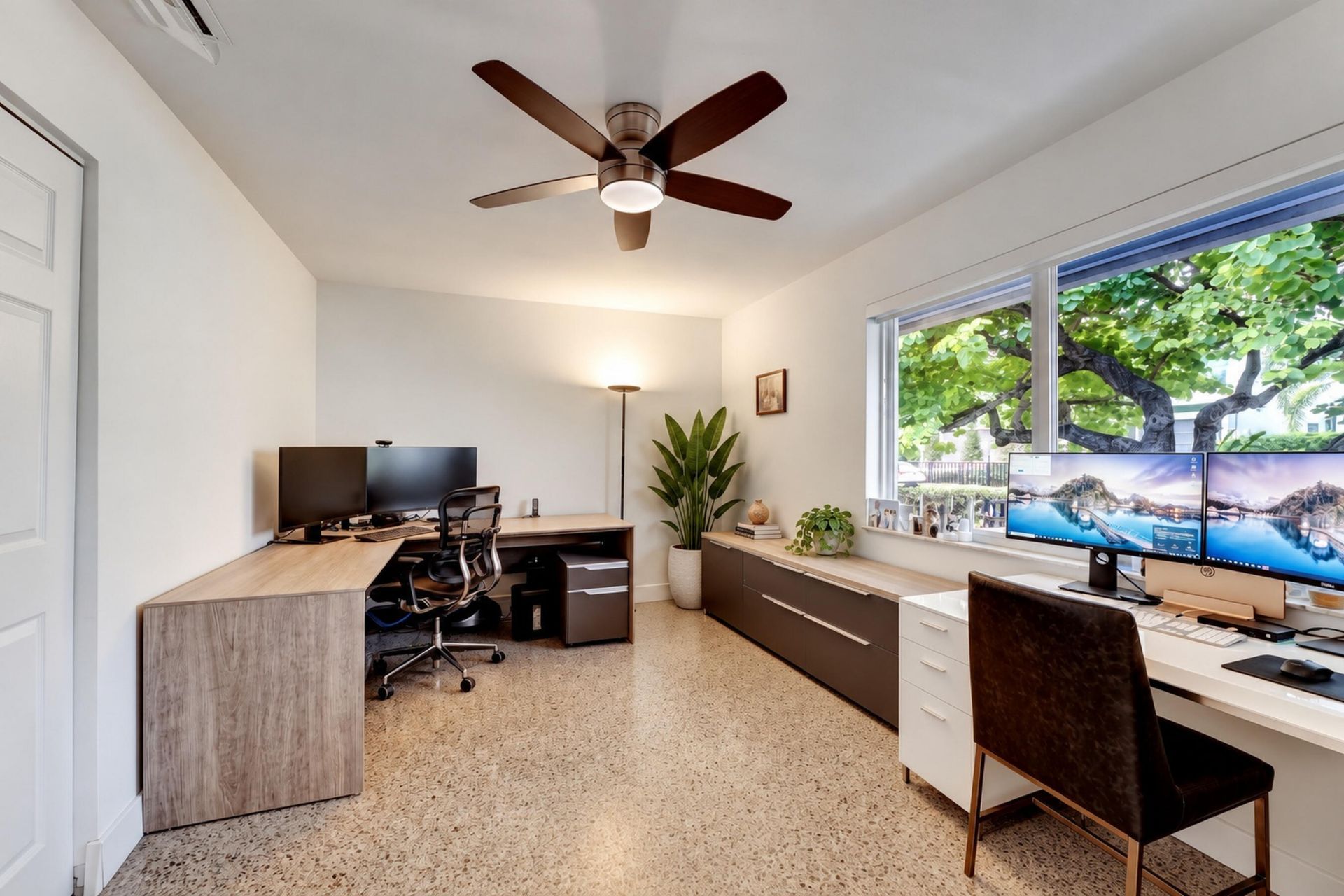 1070 NE 2nd Terrace, Boca Raton, FL 33432 Photo