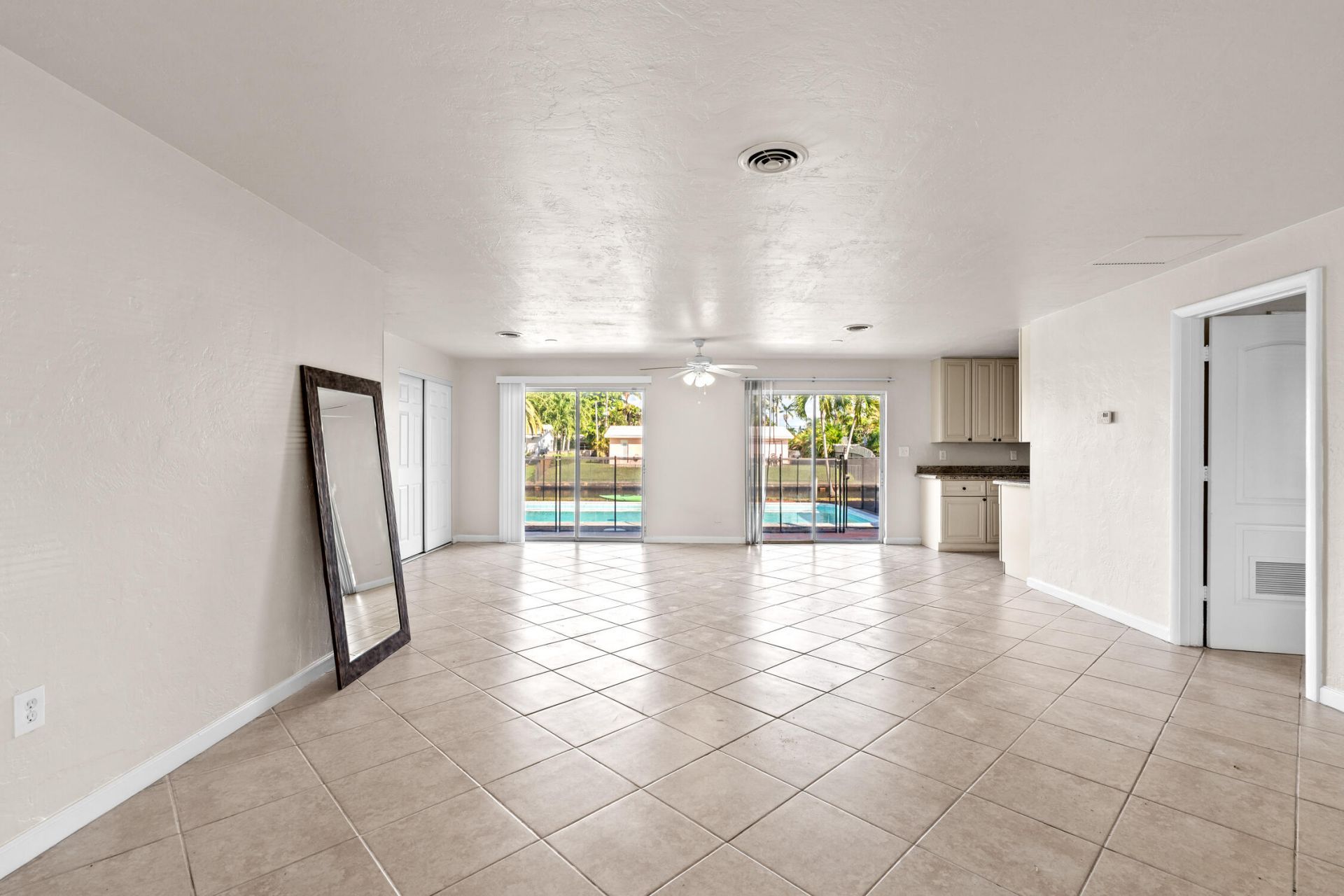 1700 SW 5th Avenue, Pompano Beach, FL 33060 Photo