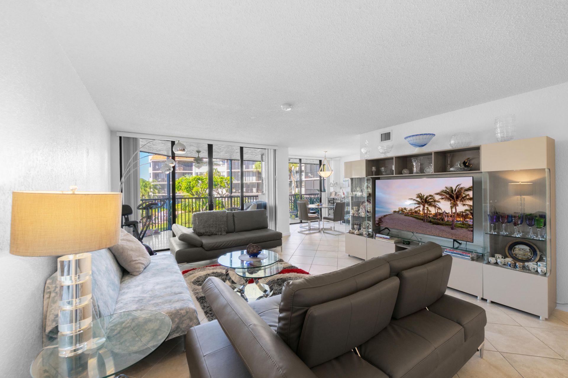 800 Jeffery Street, Unit 205, Boca Raton, FL 33487 Photo
