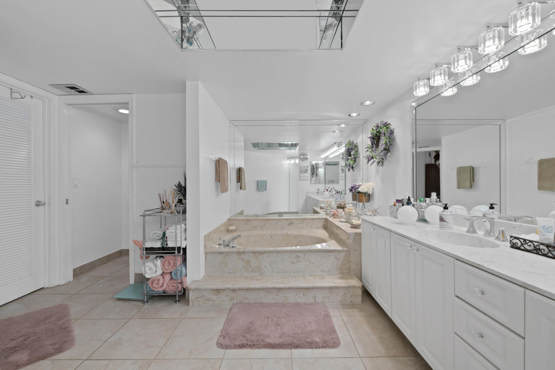 800 Jeffery Street, Unit 205, Boca Raton, FL 33487 Photo
