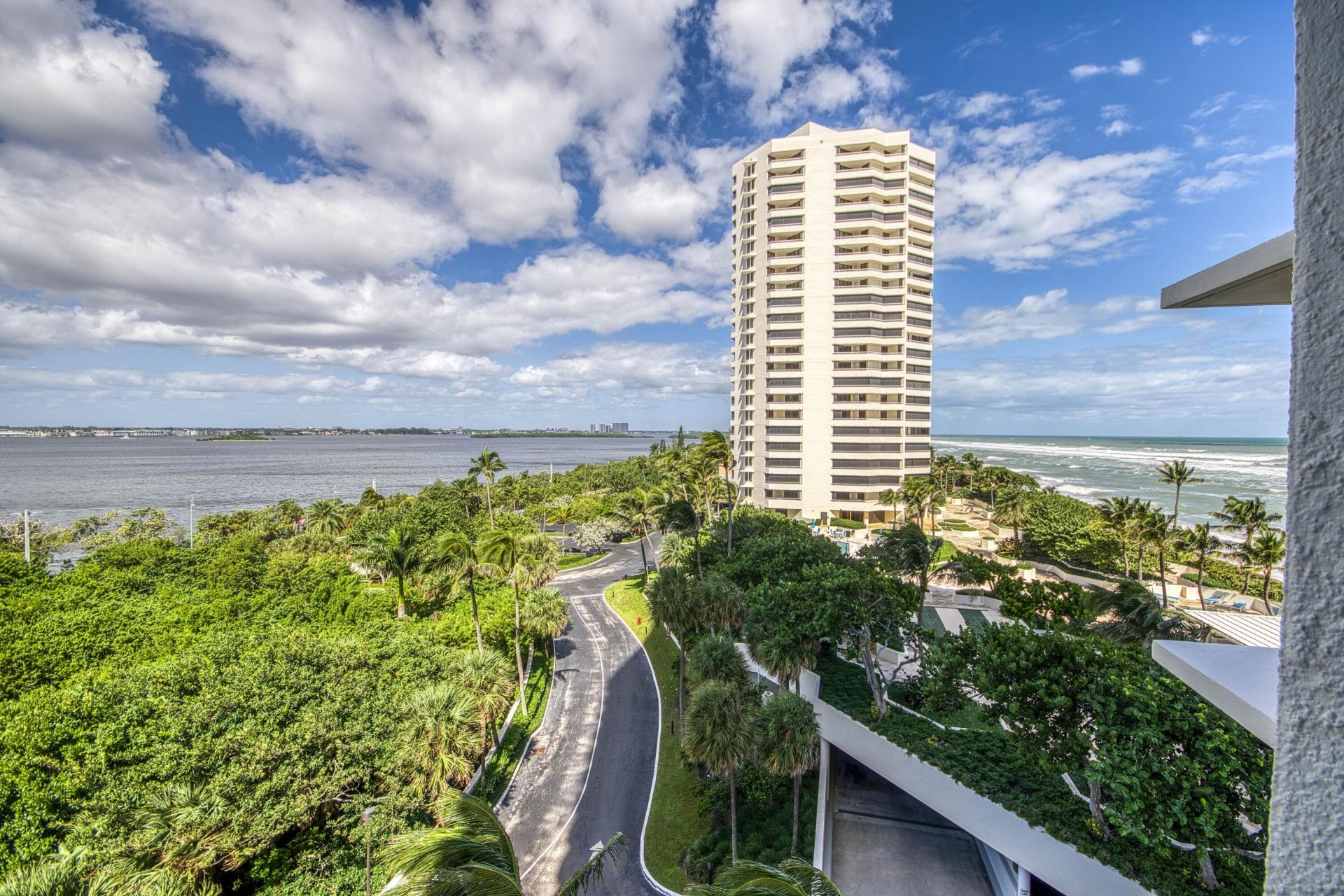 5070 N Ocean Drive, Unit 5C, Singer Island, FL 33404 Photo