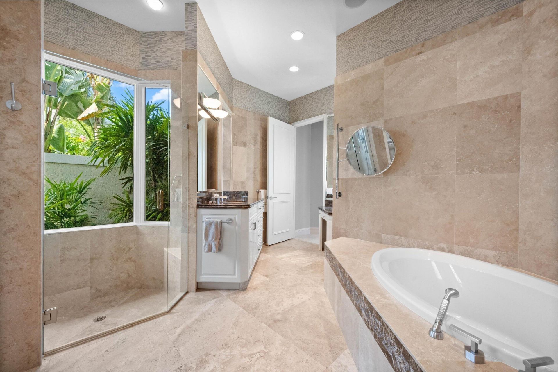 136 Echo Drive, Jupiter, FL 33458 Photo