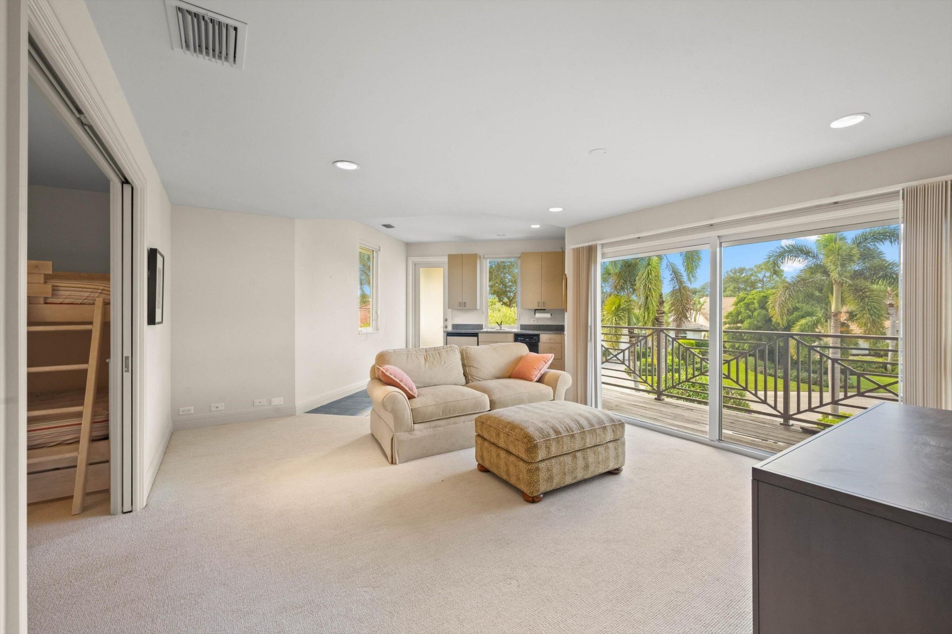 136 Echo Drive, Jupiter, FL 33458 Photo