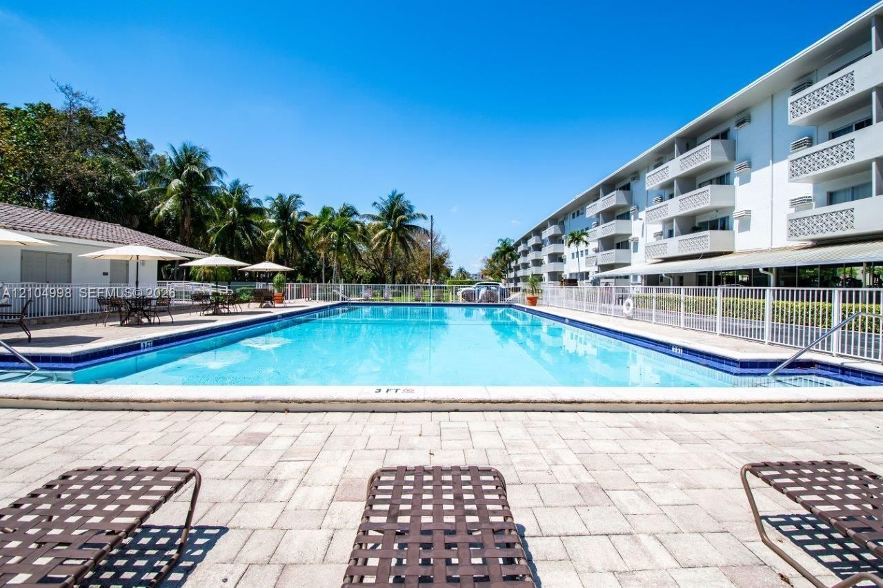 1900 Sans Souci Blvd , Unit 129, North Miami, FL 33181 Photo