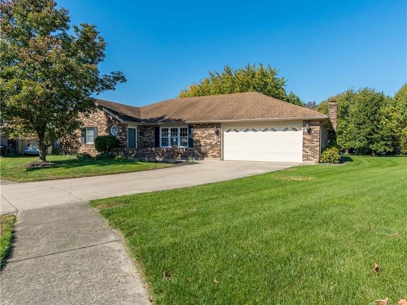 721 Rockridge Cir Circle, Vandalia, OH 45377 Photo 2