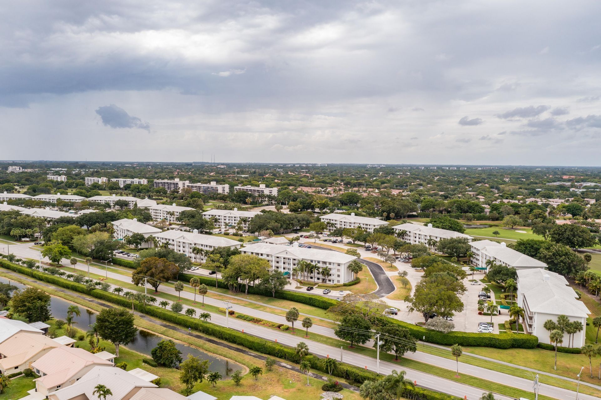 6037 Balboa Circle, Unit 403, Boca Raton, FL 33433 Photo