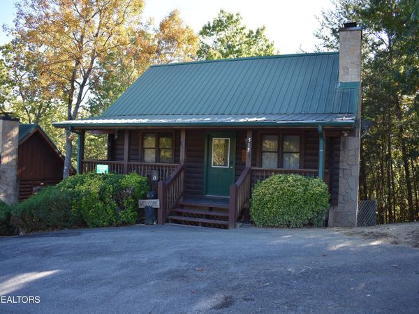 515 Chickasaw Gap Way, Pigeon Forge, TN 37863