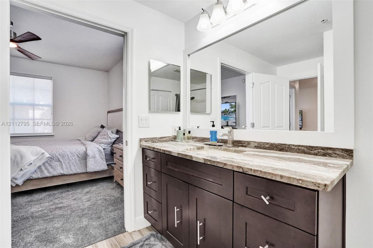 275 Murcia Dr, Unit 205, Jupiter, FL 33458 Photo