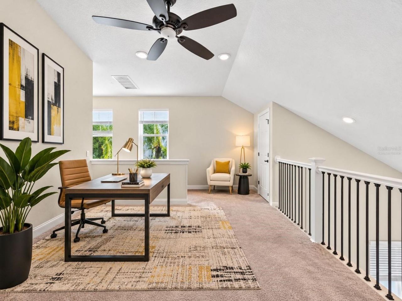 2555 Ruffing Court , Sarasota, FL 34237 Photo