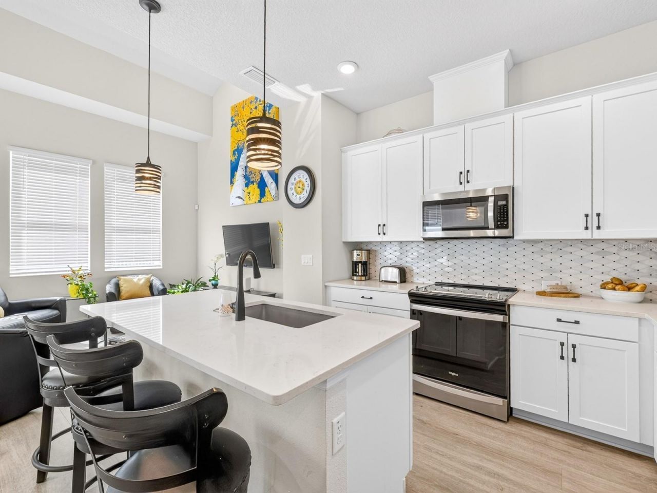 2555 Ruffing Court , Sarasota, FL 34237 Photo